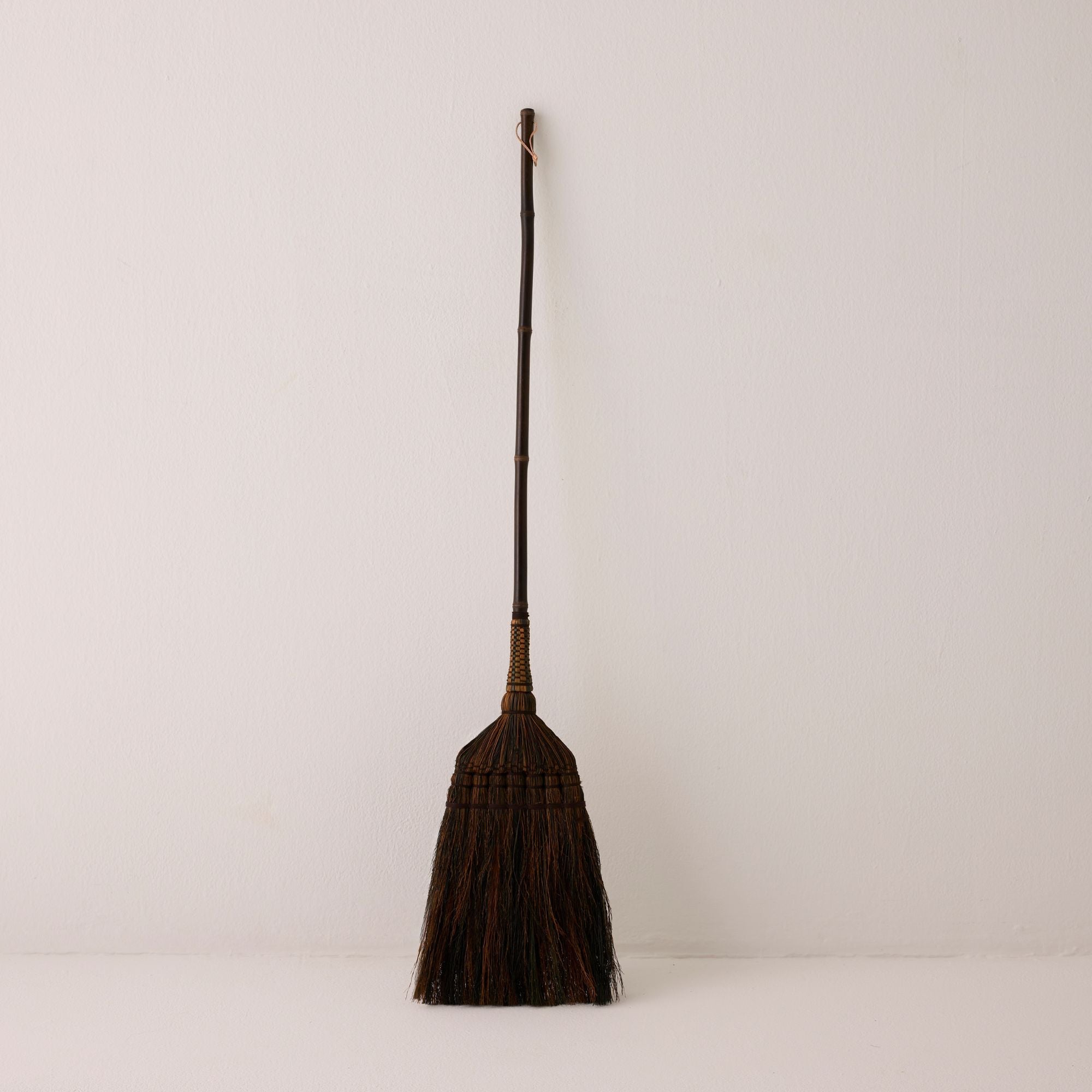 Bamboo Handle Broom - Moss