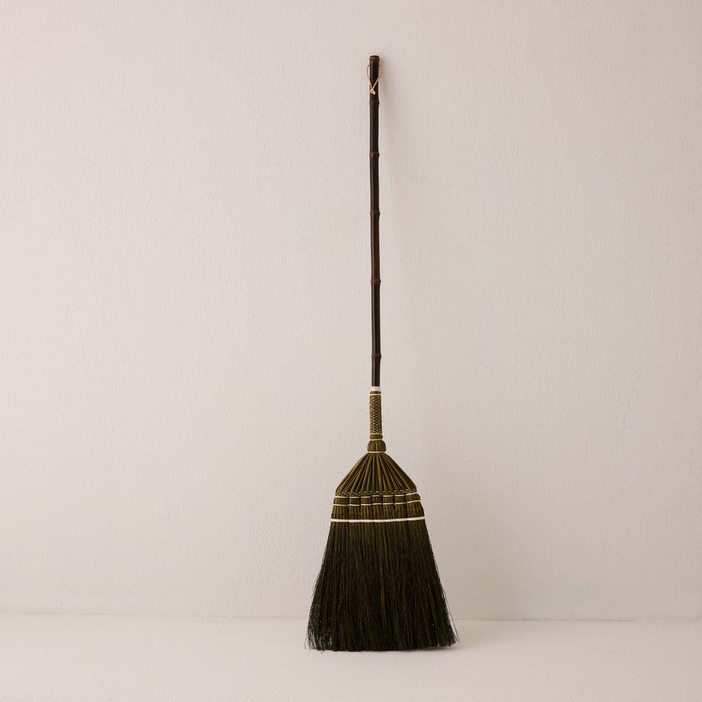 Bamboo Handle Broom - Olive & White